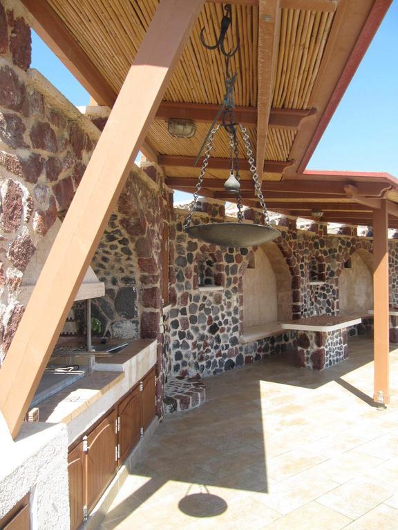Canava Santino Cave Houses Мессария Экстерьер фото