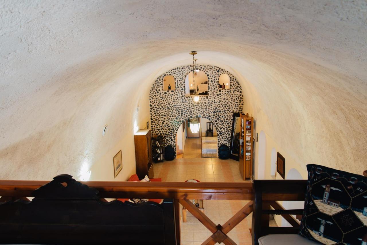 Canava Santino Cave Houses Мессария Номер фото