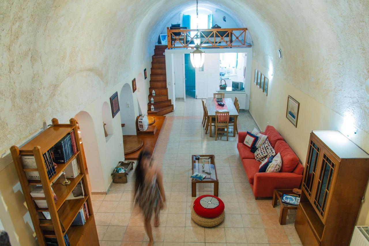 Canava Santino Cave Houses Мессария Номер фото